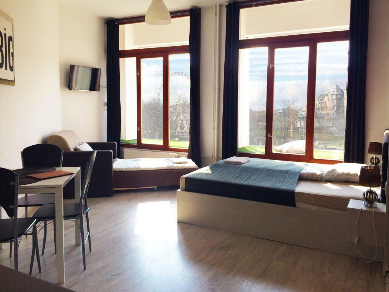 Zoom-Budapest Apartments エクステリア 写真