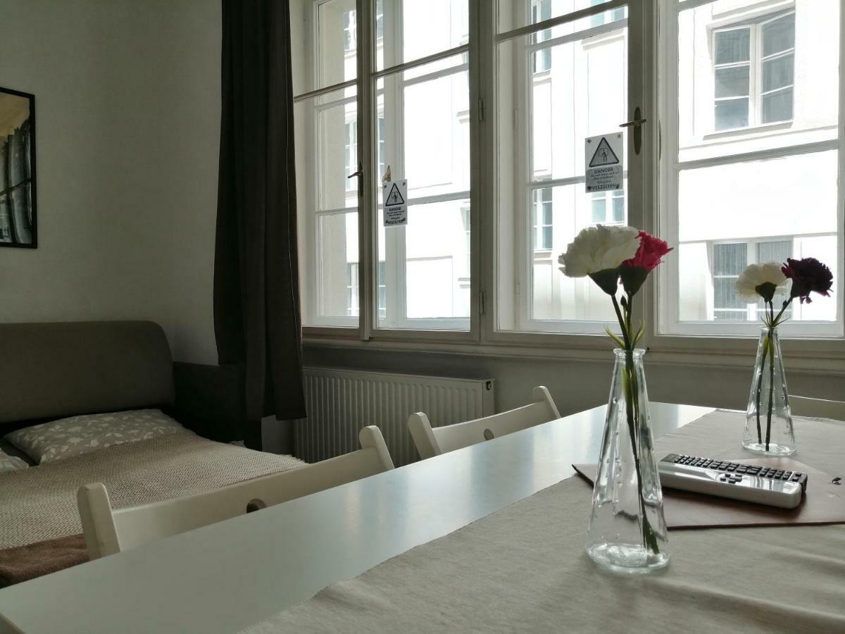 Zoom-Budapest Apartments エクステリア 写真