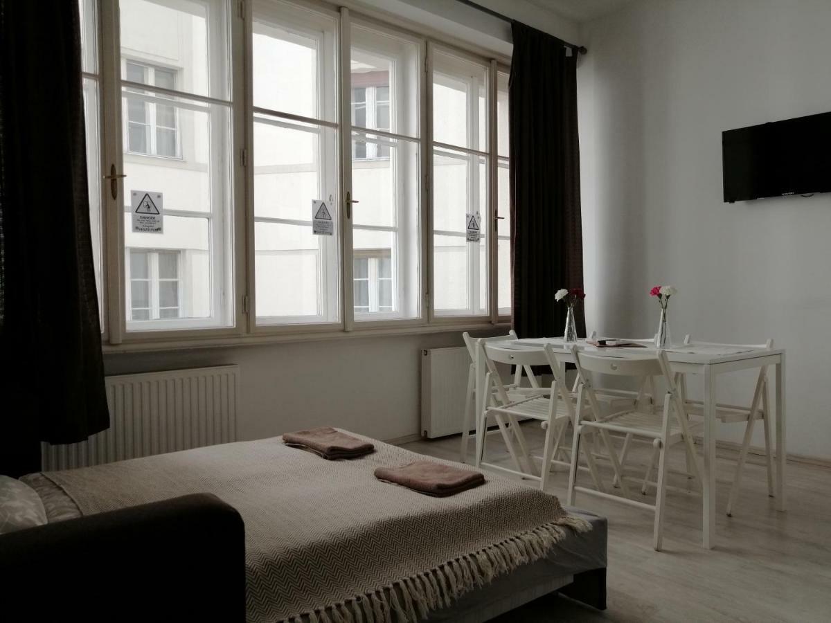 Zoom-Budapest Apartments エクステリア 写真