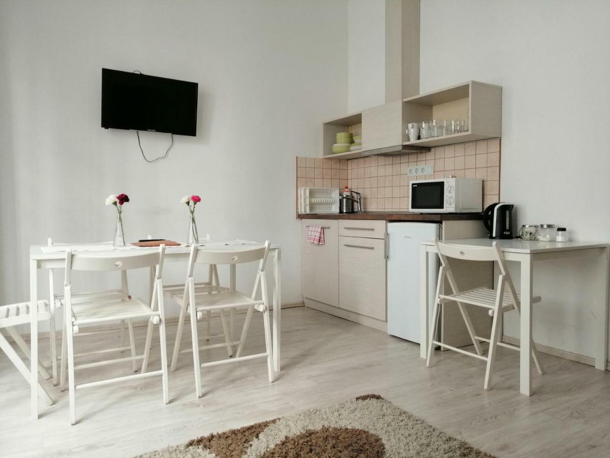 Zoom-Budapest Apartments エクステリア 写真