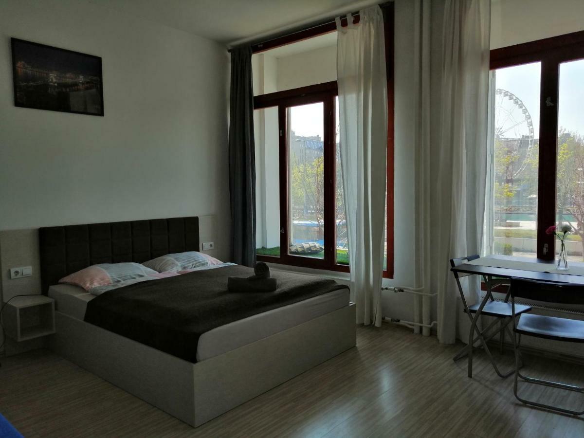 Zoom-Budapest Apartments エクステリア 写真