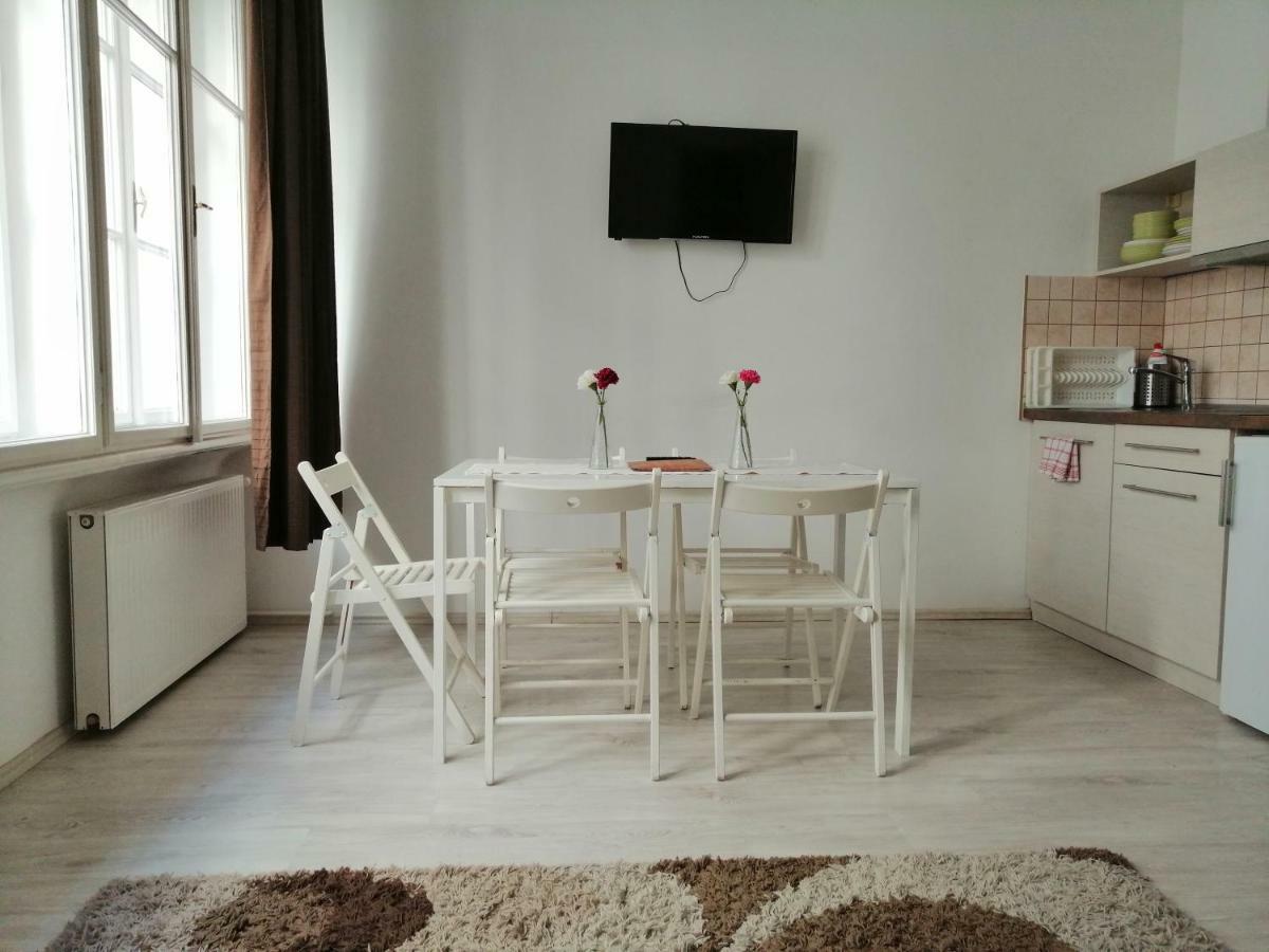 Zoom-Budapest Apartments エクステリア 写真