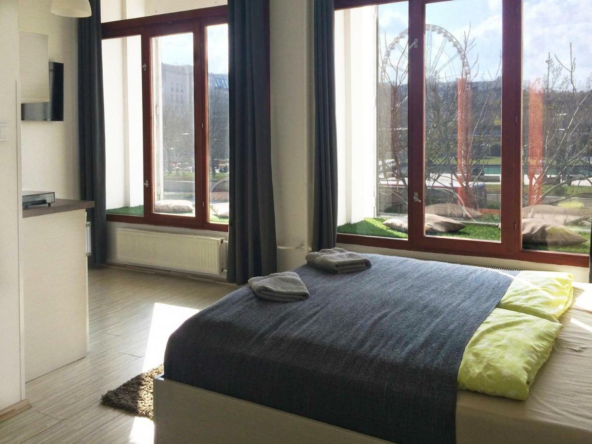 Zoom-Budapest Apartments エクステリア 写真